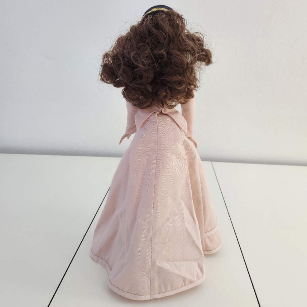 New The Ashton Drake Galleries "Simply Gene" Doll - Picture 8 of 16
